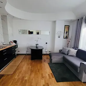 https://san-siro-apartment-milano.italymilanhotels.net
